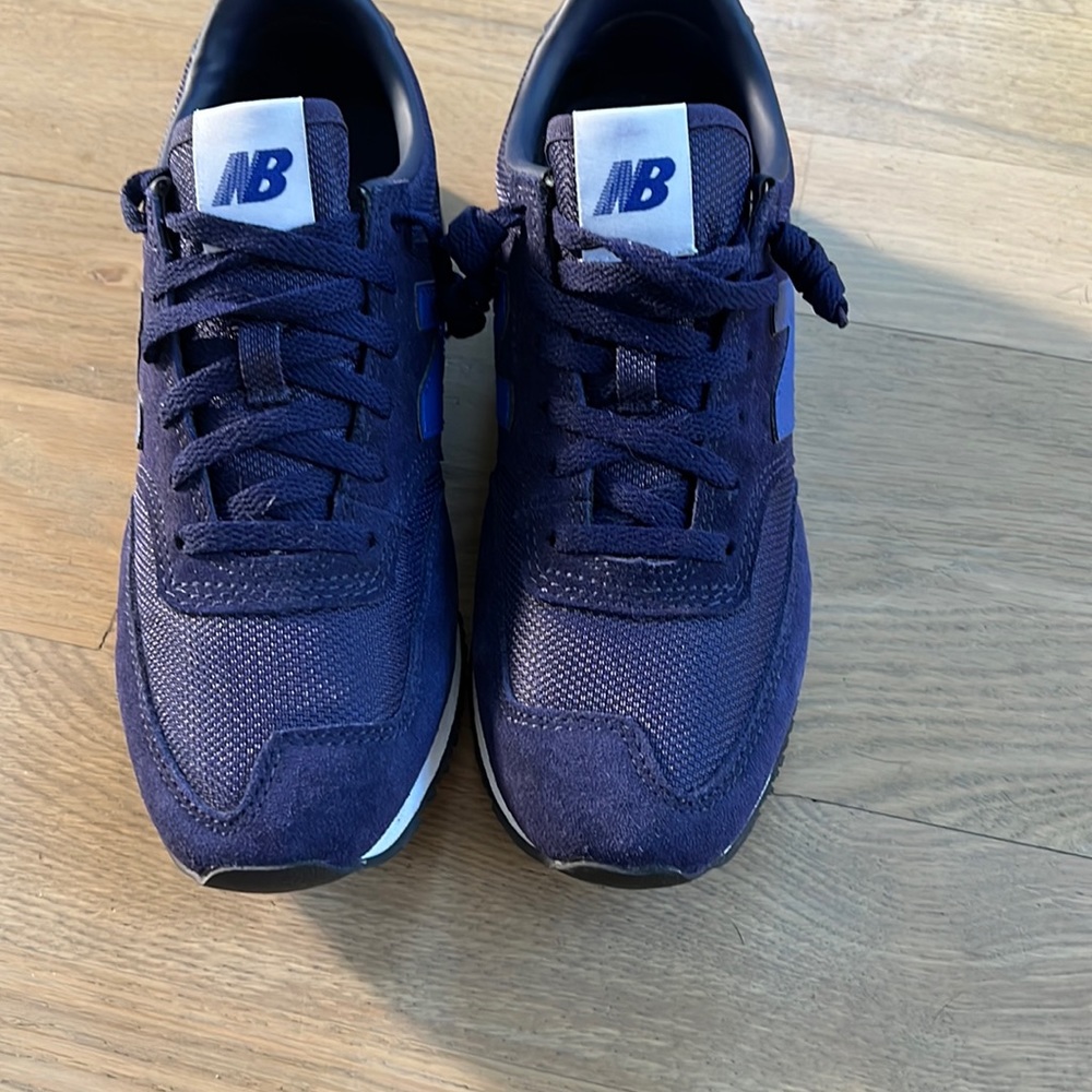 New balance women’s size 8.5